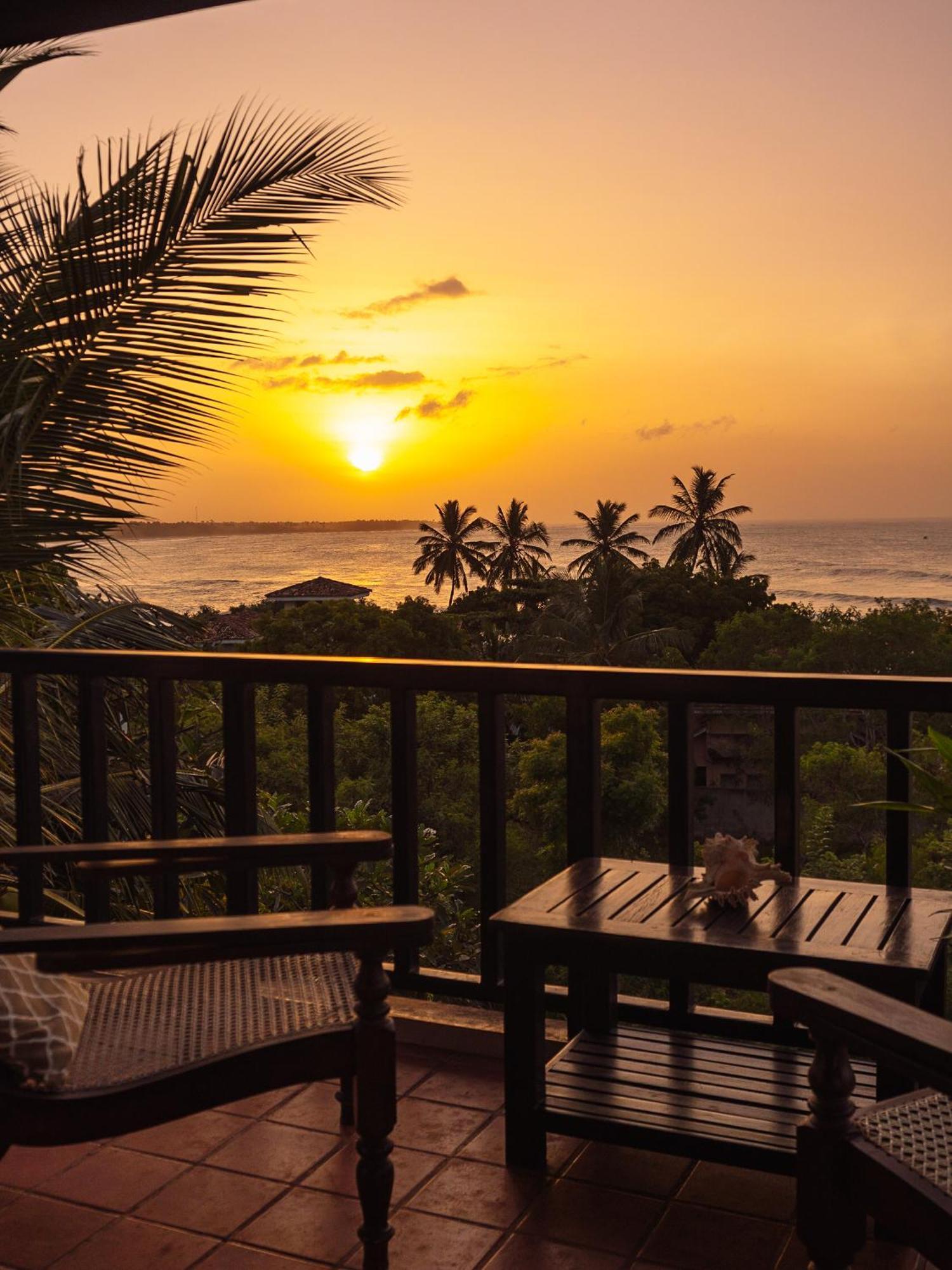 Ananthaya Beach Тангалла Экстерьер фото