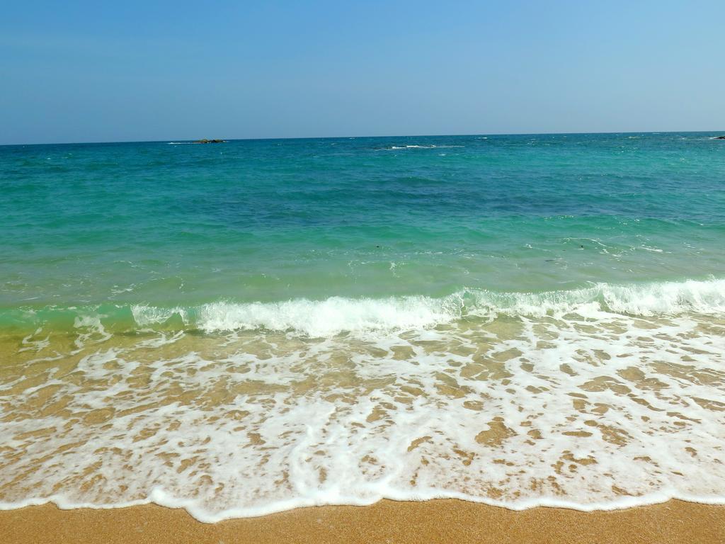 Ananthaya Beach Тангалла Экстерьер фото
