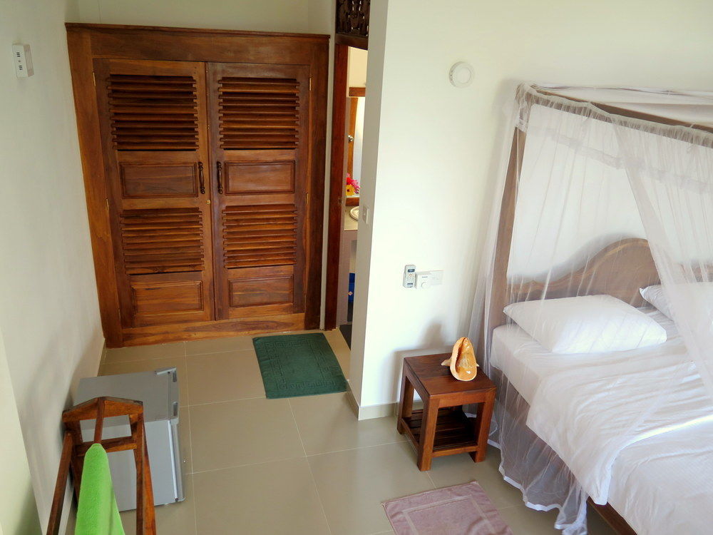 Ananthaya Beach Тангалла Экстерьер фото