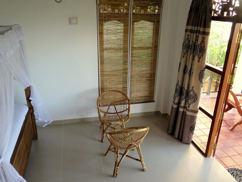 Ananthaya Beach Тангалла Экстерьер фото